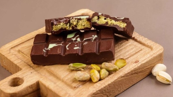 Названы причины популярности дубайского шоколада
Названы причины популярности дубайского шоколада
